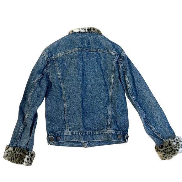 Reformation Levis Collab Denim Jacket with Faux Fur Size Medium - Picture 3 of 5